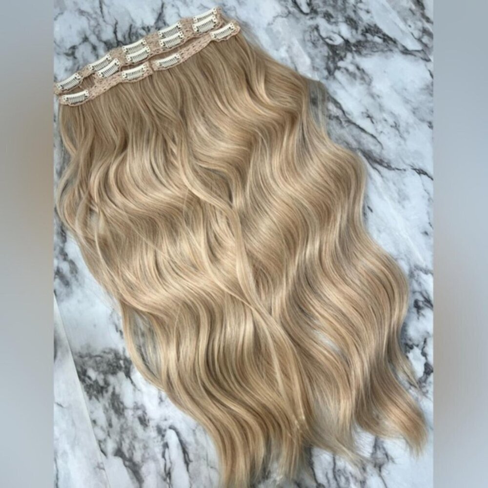VOLUMINIZING LUXURY CLIP IN SET LIGHT BLONDE CURLY WAVE HAIR EXTENSIONS SET - Picture 2 of 7